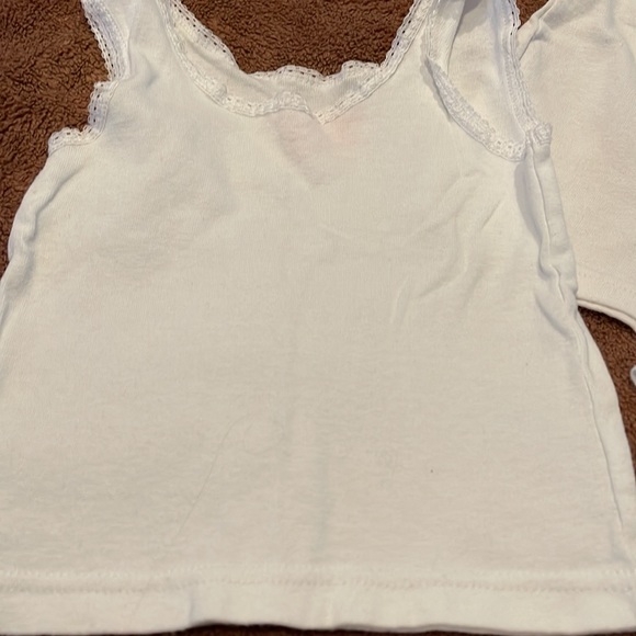 NWOT- set of 3 Garanimals 2T-3T girls undershirts with lace trim - Picture 3 of 6